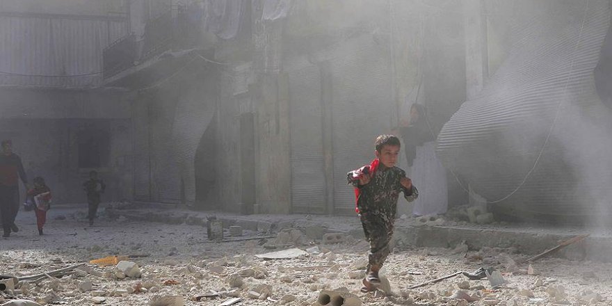Halep yoğun bombardıman altında