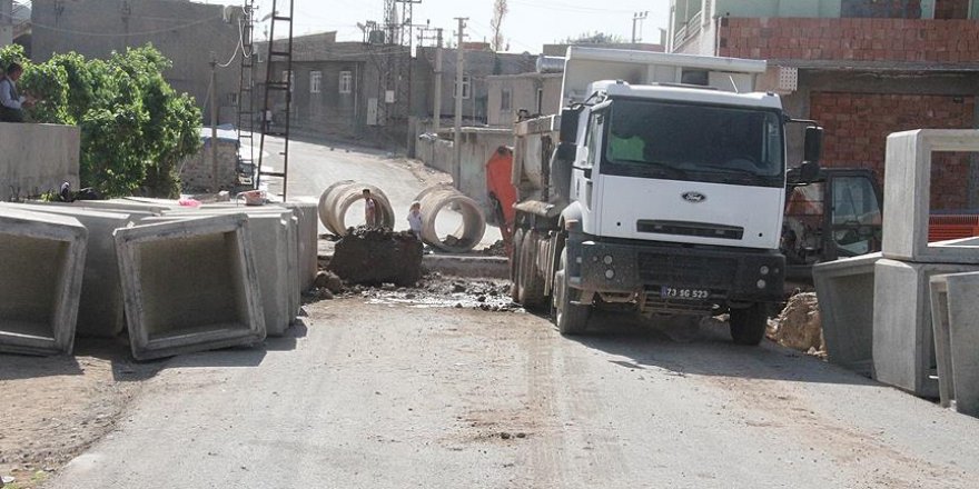 Silopi'de kanalizasyon hattı onarıldı
