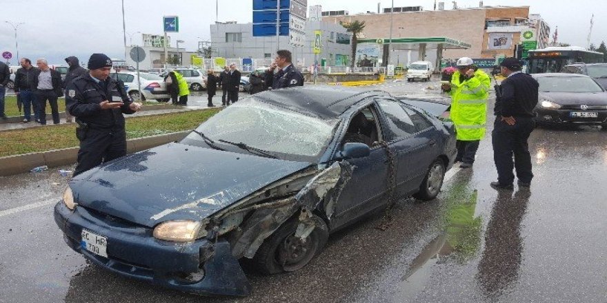 Otomobil takla attı: 3 yaralı