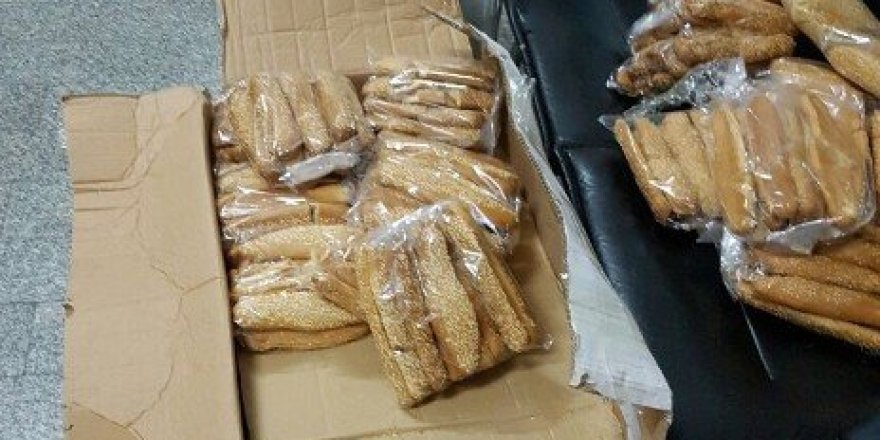 Simitlerin arasında 171 karton kaçak sigara ele geçirildi
