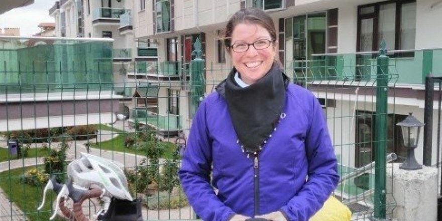 İngiliz kadın bisikletiyle dünya turunda