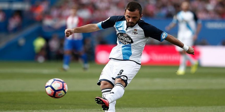 Emre Çolak, yine "ayın futbolcusu" seçildi