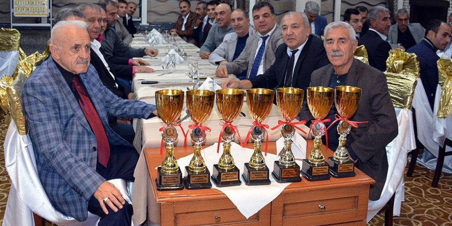 'Teröre spor camiası olarak meydan okuyacağız'