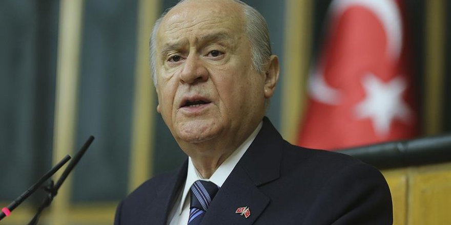 MHP'li hukukçulardan Bahçeli'ye anayasa raporu