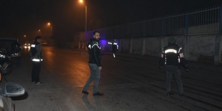 İzmir’de 300 polisle narkotik uygulaması