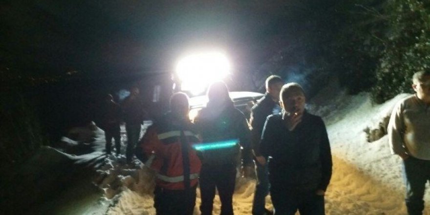 Yaylada mahsur kalan 3 kişi UMKE ekibi tarafından kurtarıldı