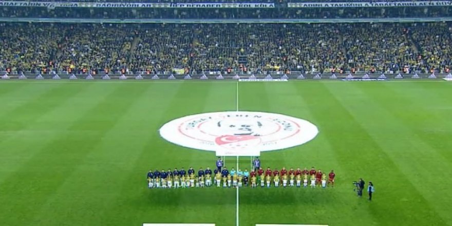 Kadıköy'de alkış alan pankart!