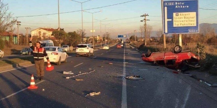 Bolu’da otomobil takla attı: 3 yaralı