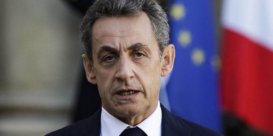 Sarkozy'den cumhurbaşkanlığı açıklaması