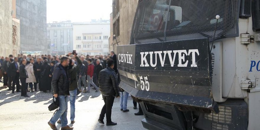 Van'da gösteri ve yürüyüşler yasaklandı