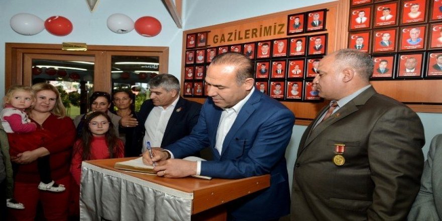 Şehit yakınları ve gazilere bina tahsis edildi