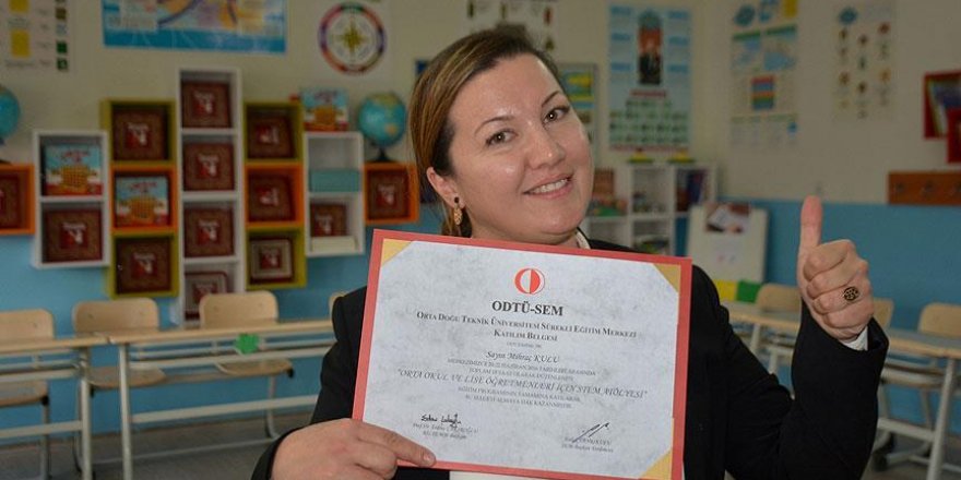 Fedakar öğretmen, öğrencilerinin geleceğini şekillendiriyor