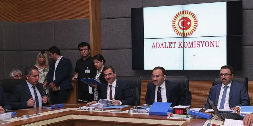 Erken yaşta evliliklerle ilgili düzenleme komisyona geri çekiliyor