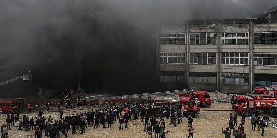 Bayrampaşa'daki yangın kontrol altına alındı