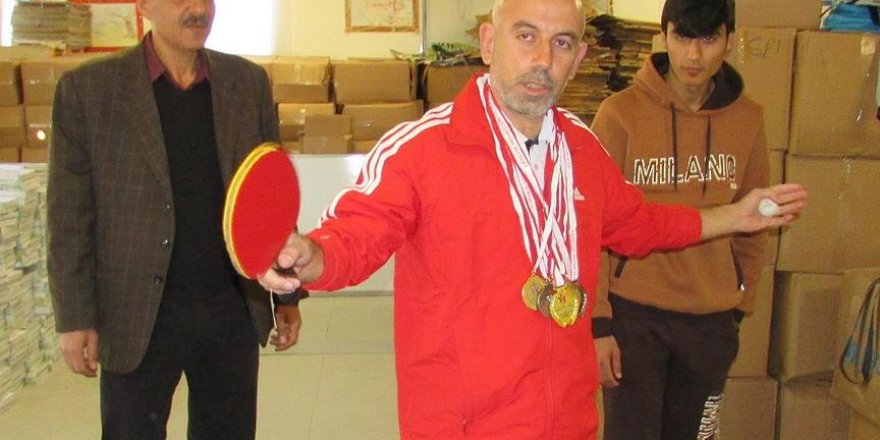 Suriyeli şampiyon tenisçi, genç yetenekler keşfetmek istiyor