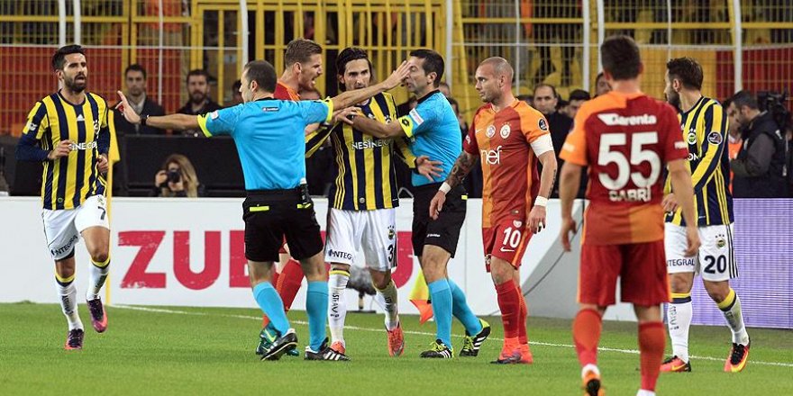 Fenerbahçe ve Galatasaray PFDK'ya sevk edildi