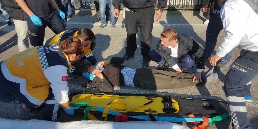 Otomobilin çarptığı yaşlı adam ağır yaralandı