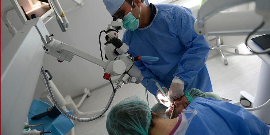 'Titanyum implantların kanserle ilişkisi yok'