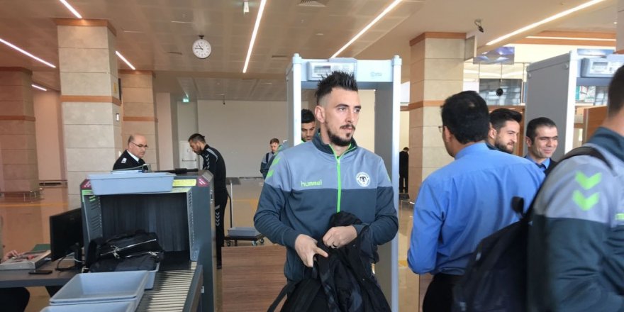Konyaspor kafilesi Ukrayna'ya uçtu