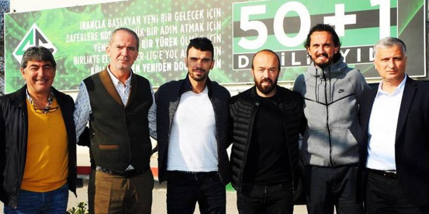 Milli motosikletçiden Sakaryaspor'a moral ziyareti