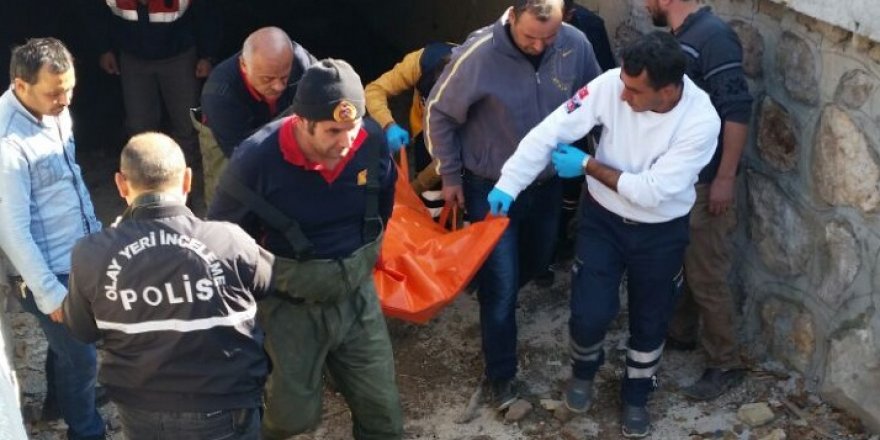 Yaşlı adamın cesedi kanalette bulundu