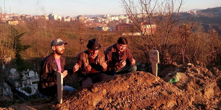 Fındık üreticilerinden 'cenaze namazlı' eylem