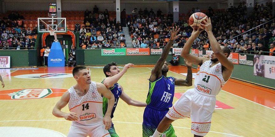 Banvit, kendi rekorunu kırmak istiyor