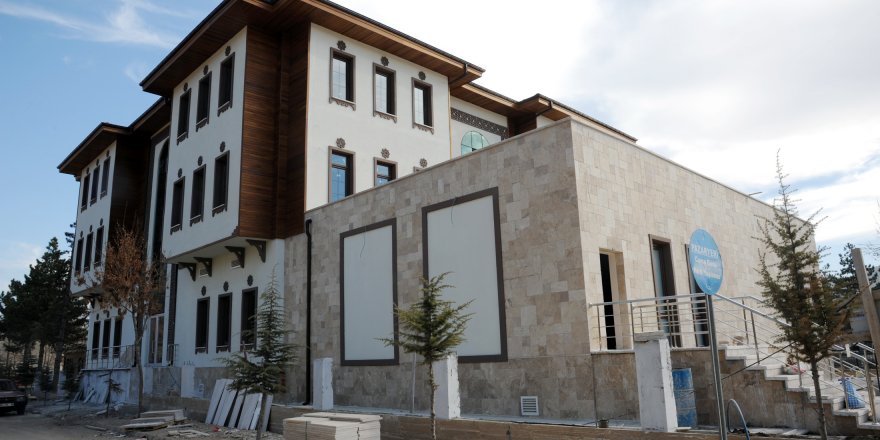 Büyükşehir’den Bozkır’a şehir konağı