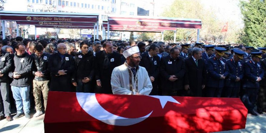 Şehit babasının sözleri yürekleri dağladı