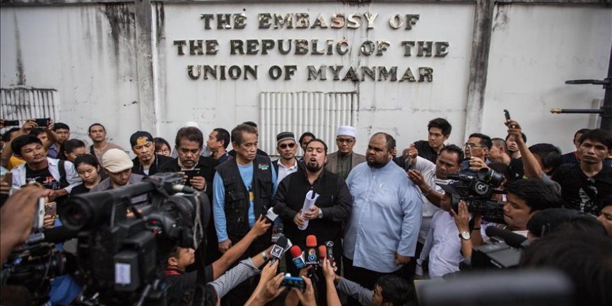 Arakan Müslümanlarına dünya Müslümanlarından destek