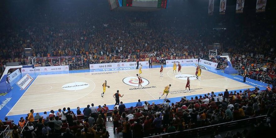Galatasaray Barcelona'yı devirdi