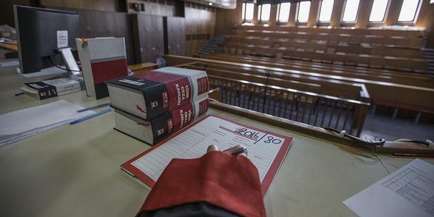 AK Parti seçim bürosunu yaktığı iddia edilen 2 kişi tutuklandı