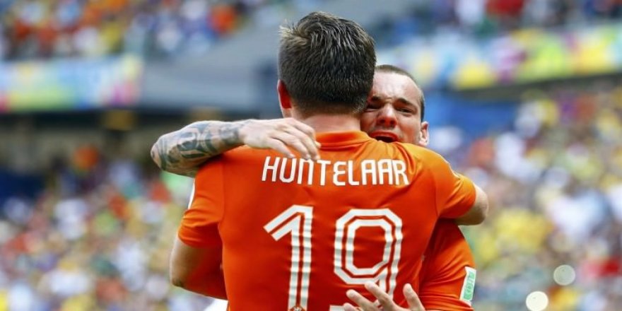 G.Saray'a bir Hollandalı daha!