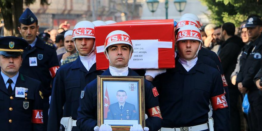 Lice'de şehit düşen Uzman Çavuş Arıyeşil için tören düzenlendi
