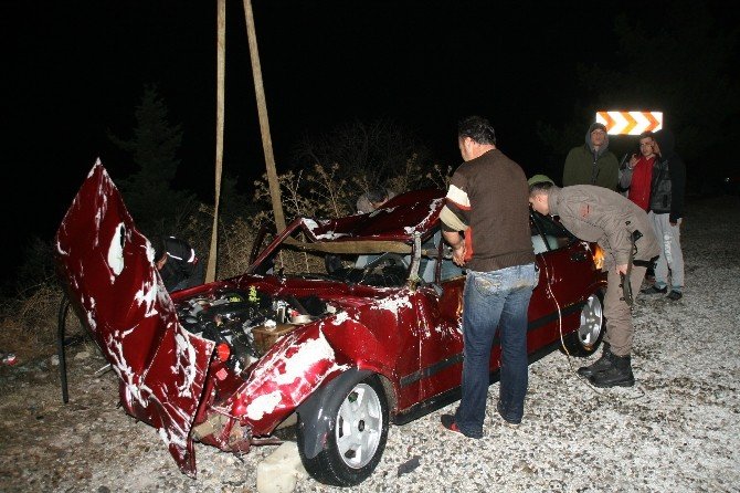 Otomobil denize uçtu :1 ölü, 1 yaralı