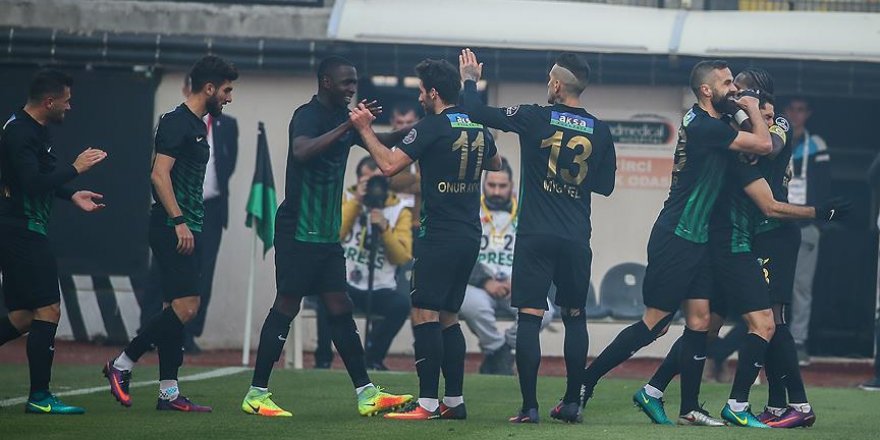 Akhisar Belediyespor 'nefes aldı'
