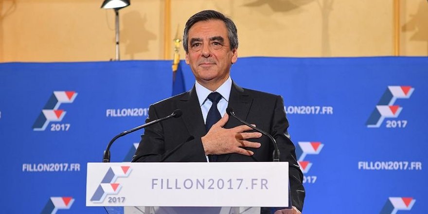 Fransa'da merkez sağ 'Fillon' dedi