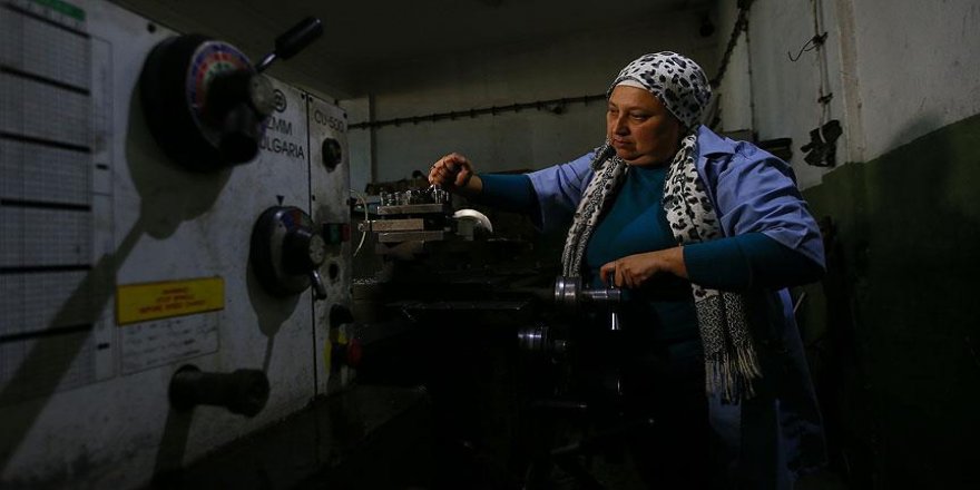 Aile şirketini 'tornacı Sibel usta' ayakta tuttu