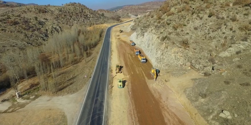 Konya-Beyşehir yol çalışmaları havadan görüntülendi