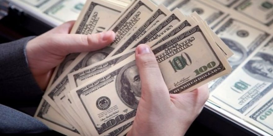 Dünya devinden şaşırtan dolar tahmini!