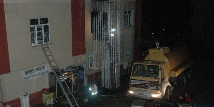 Türkiye’deki yangın merdiveni kapılarının kilitli olmasının nedeni
