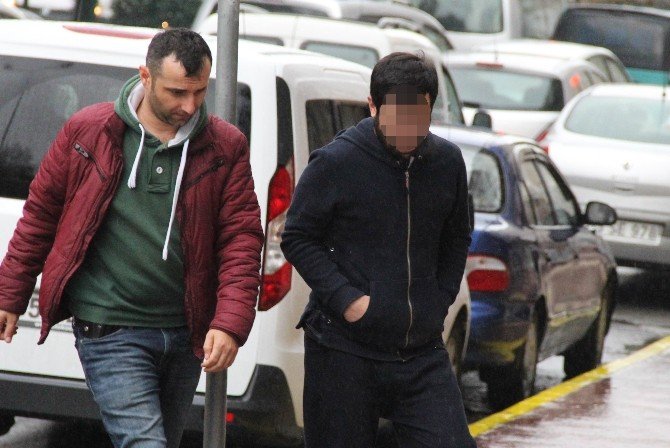 Liseli kıza taciz iddiasına gözaltı