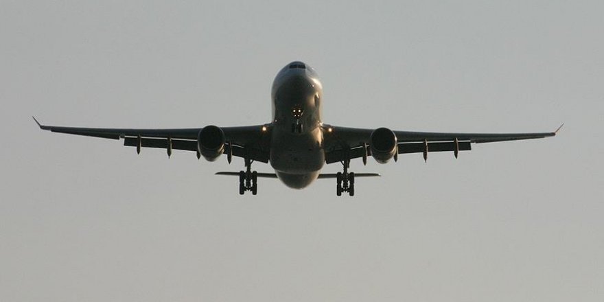 Çin'de yolcu uçakları 15 dakikada bir konum bildirecek