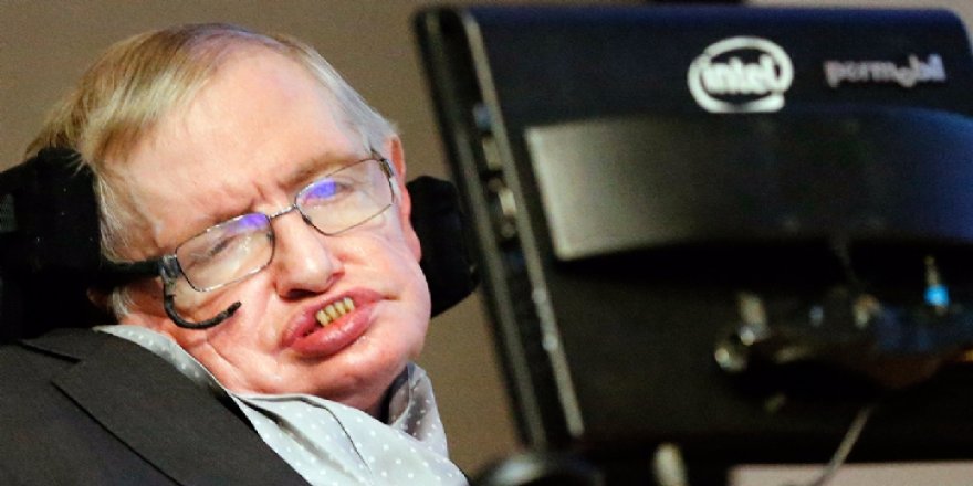 İngiliz fizikçi Hawking Roma'da hastaneye kaldırıldı
