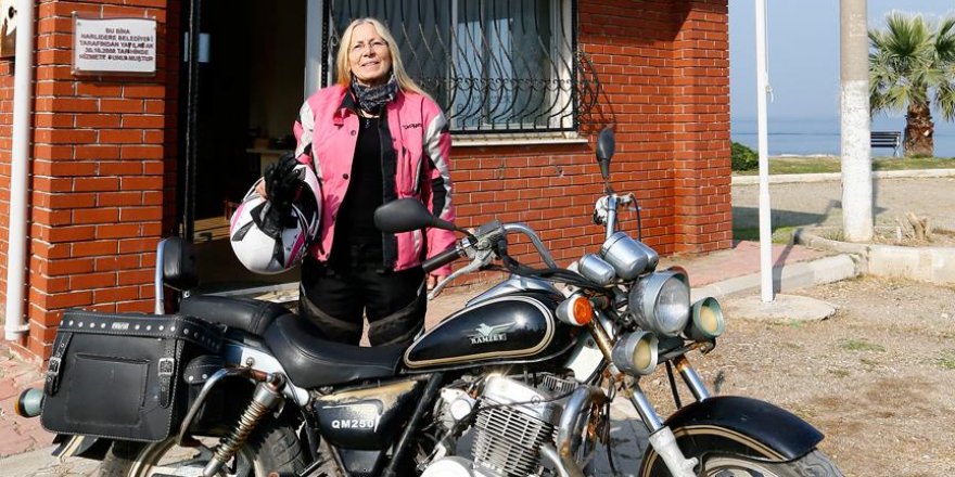 Mahallenin motosikletli kadın muhtarı