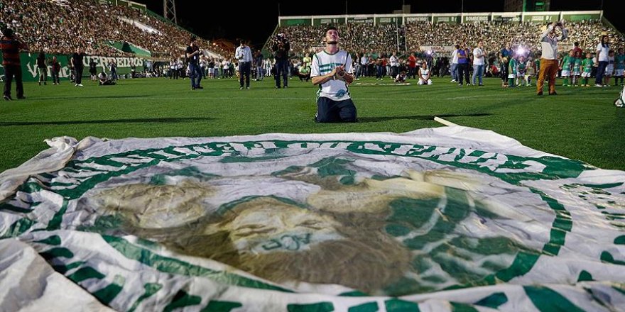 Güney Amerika Kupası Chapecoense takımına verilecek