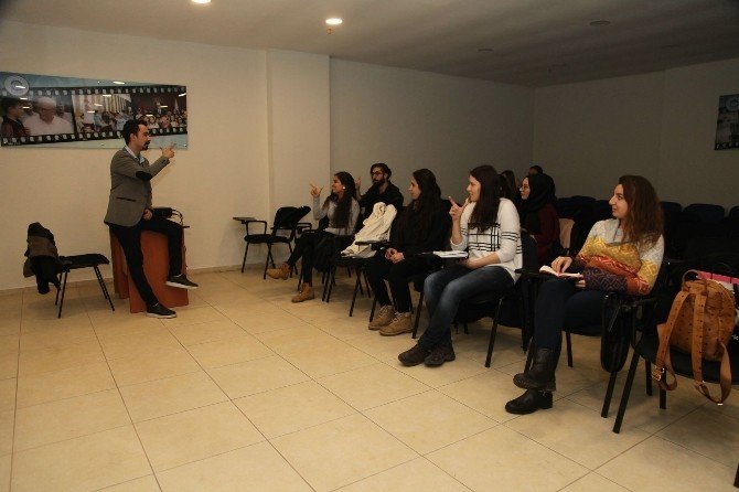Odunpazarı’nda işaret dili kursları devam ediyor
