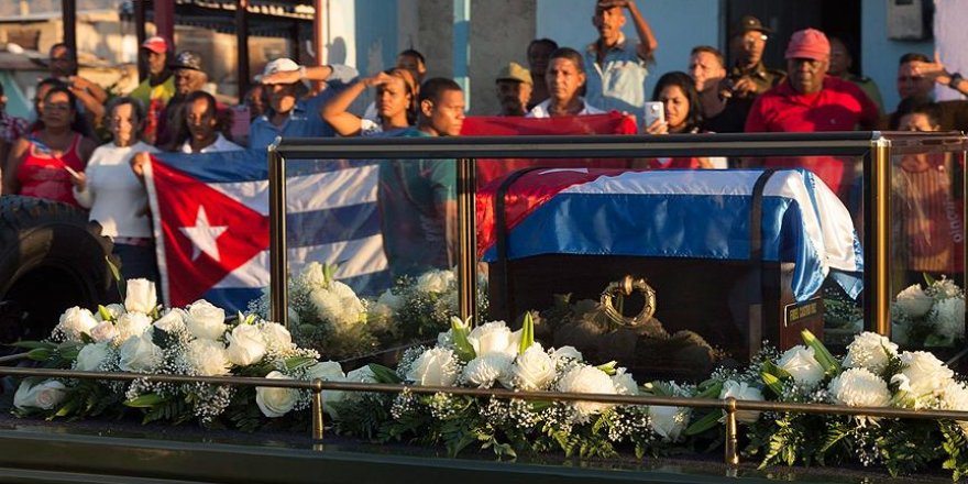 Küba'da Castro'nun adı sokaklara verilemeyecek