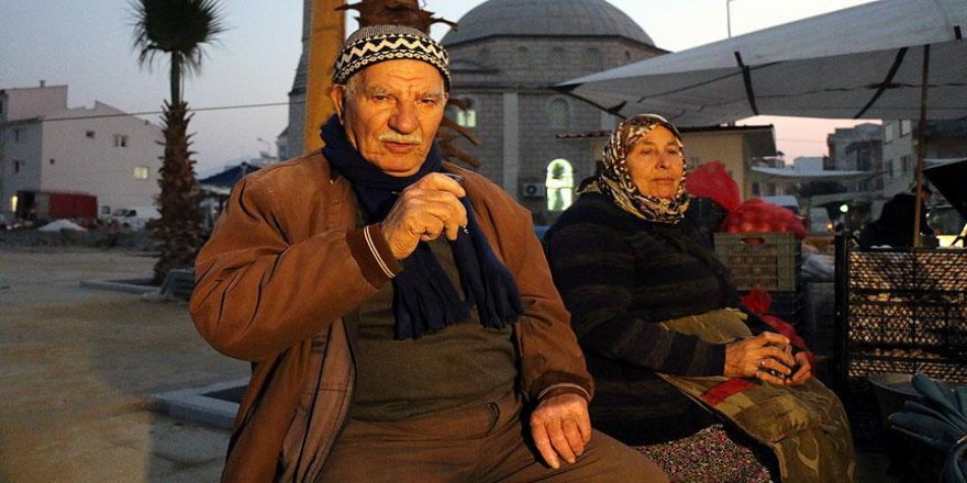 "Ben ona sevgimden dolayı bazen 'Çiçek Abbas' derim"