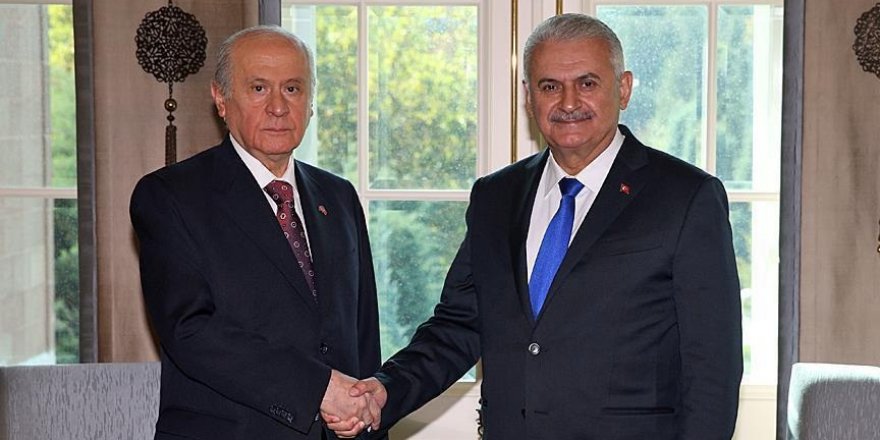 Meclis'te sürpriz görüşme
